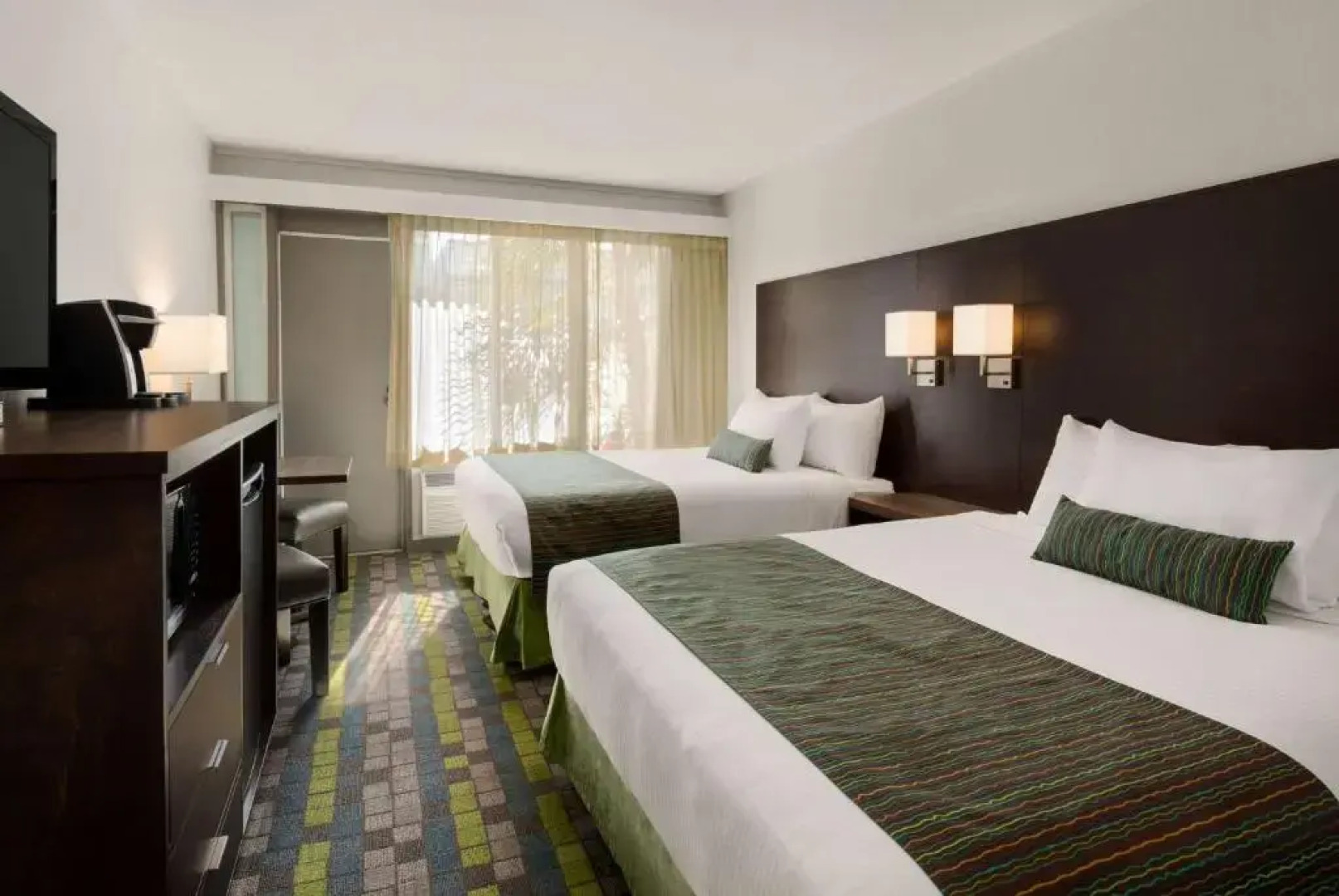 Victoria Airport/Sidney Travelodge