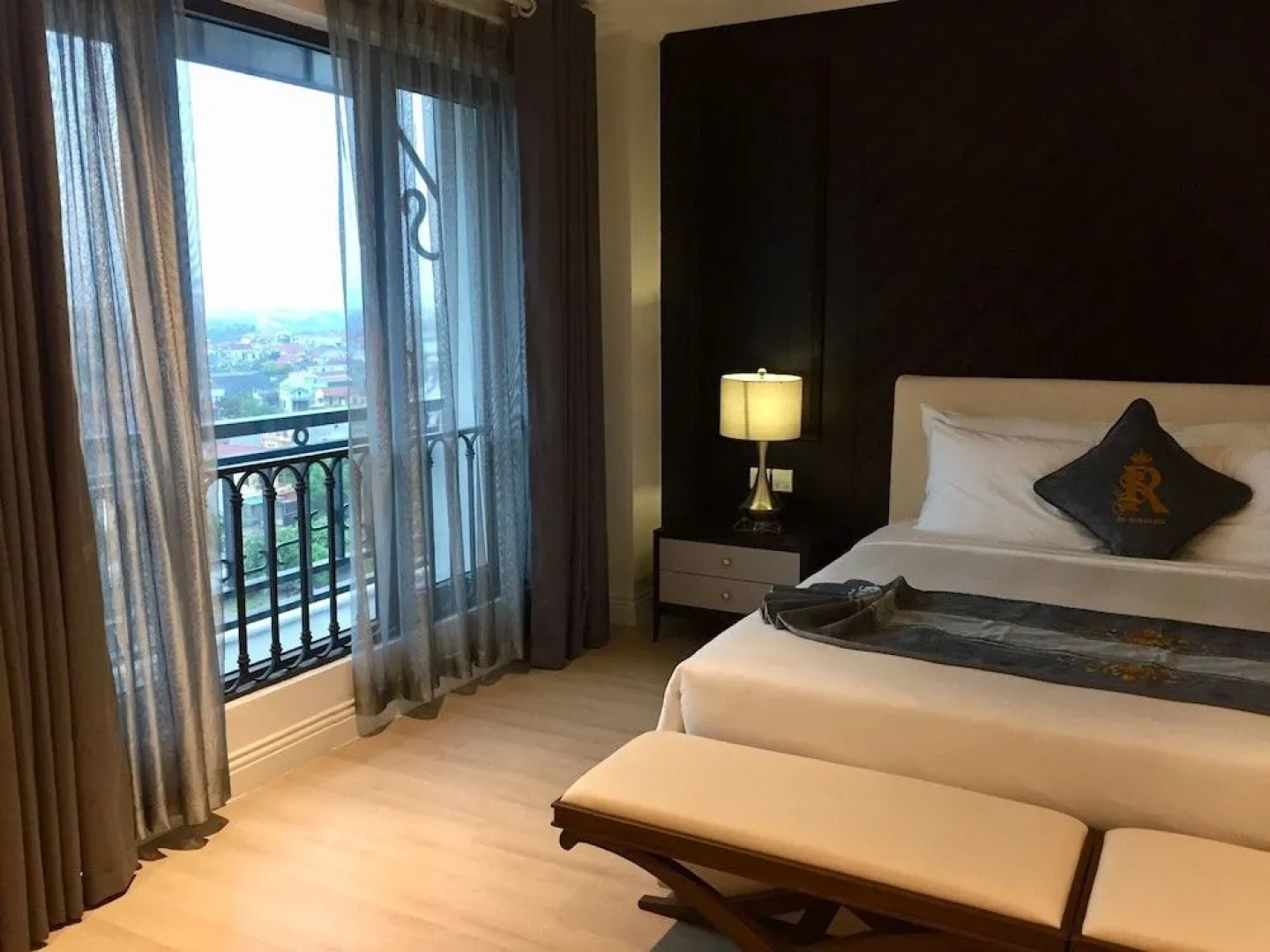 Rex Quang Binh Hotel