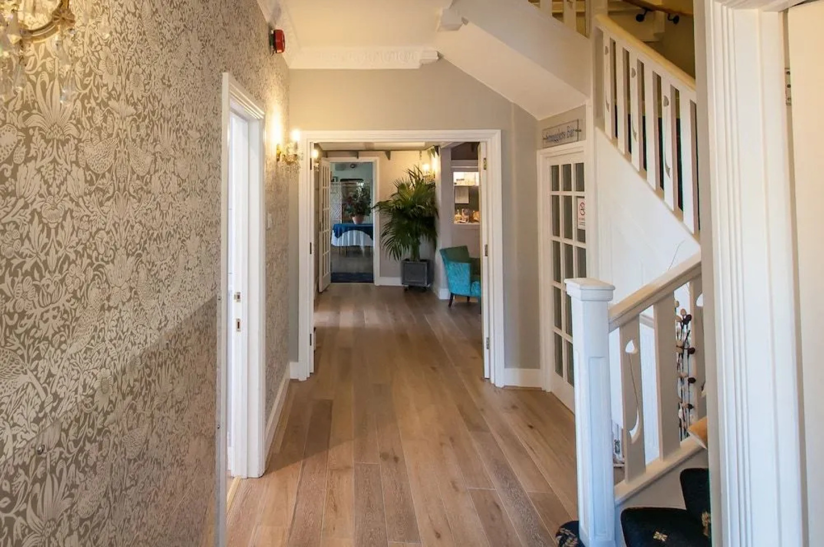 Eype's Mouth Country Hotel