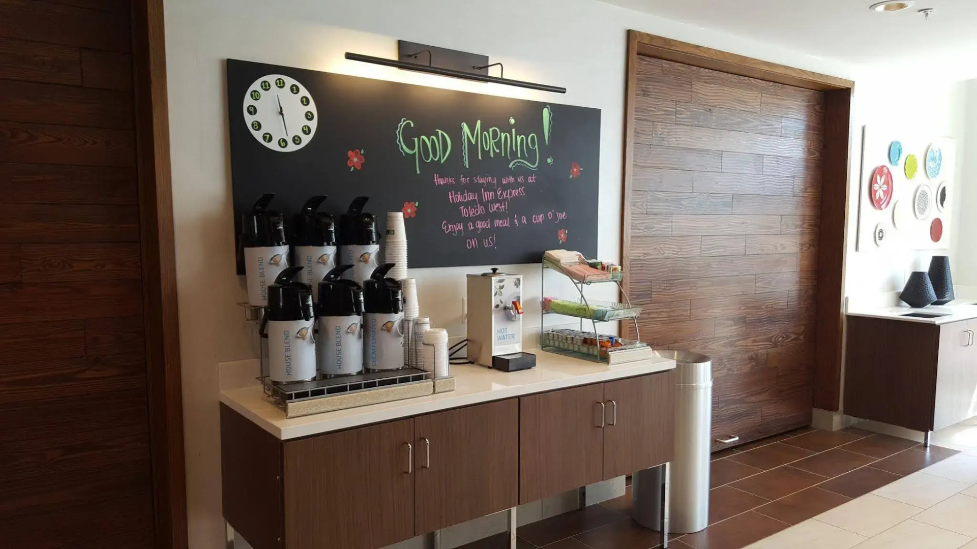 Holiday Inn Express & Suites Toledo West by IHG