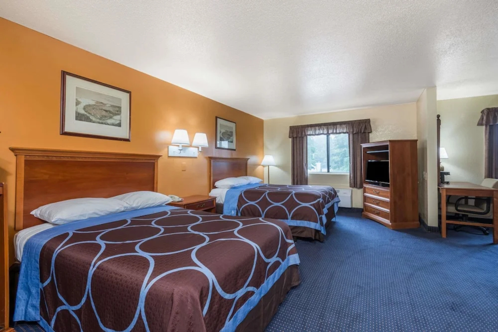 Super 8 Hartford/windsor