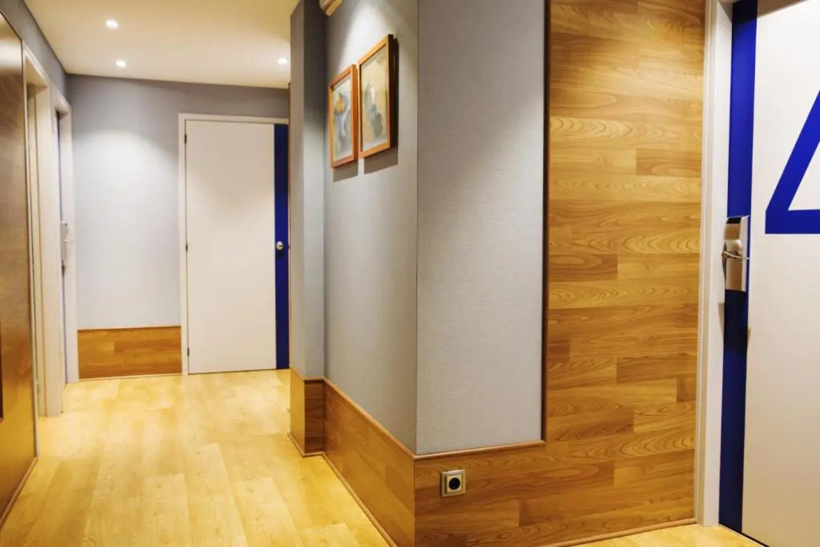 Barcelona Century Hotel