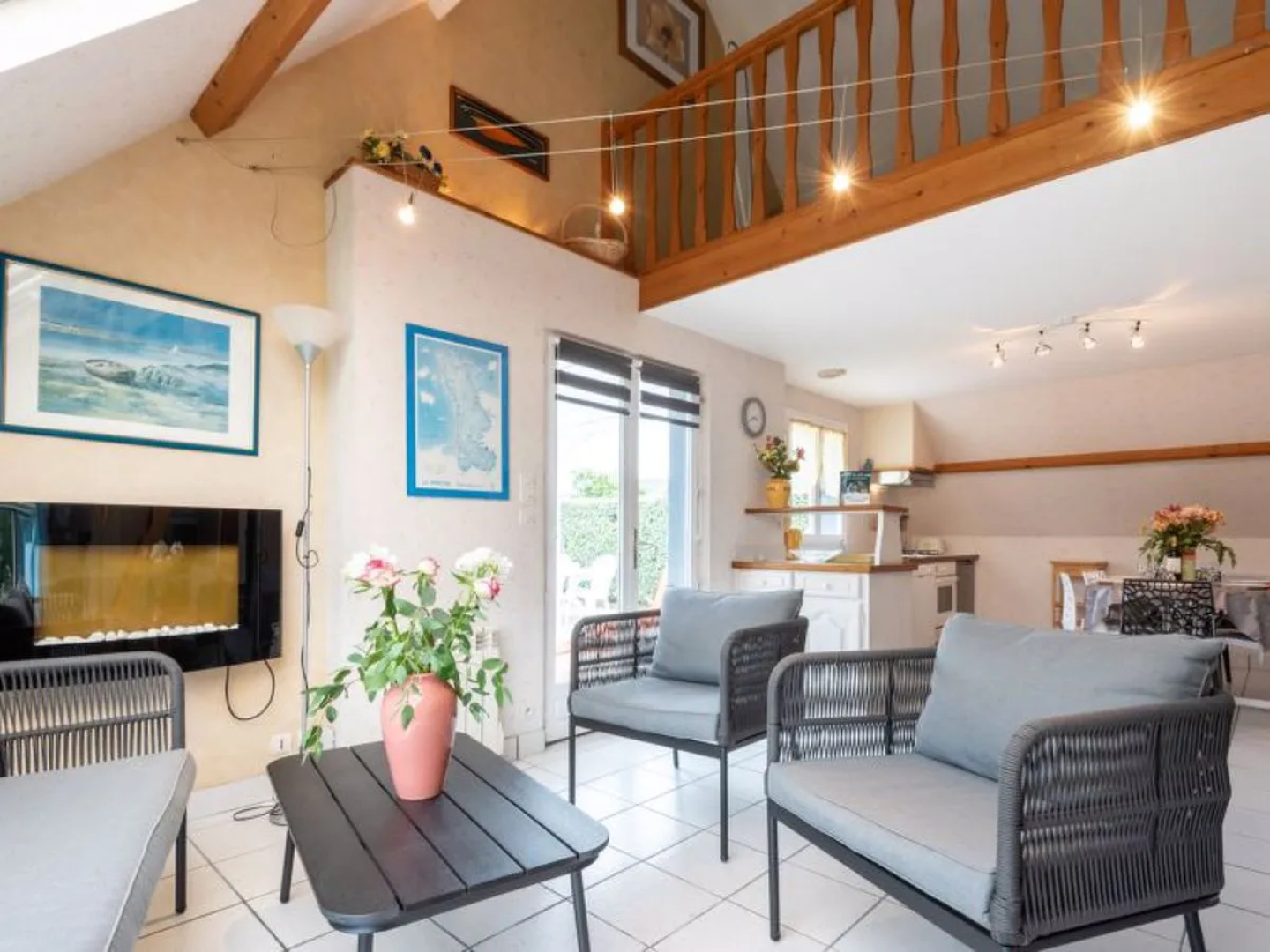 Holiday Home Côte des îles - PRB408