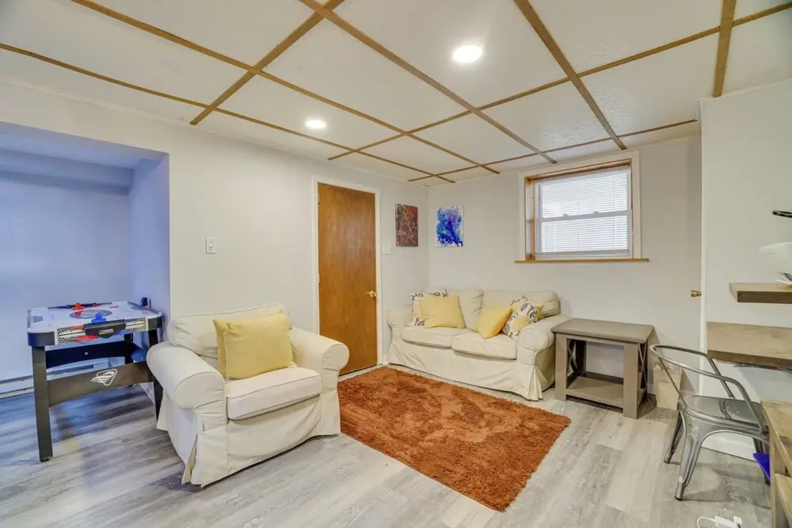 Hot Tub & Resort Amenities: Pocono Lake Retreat!