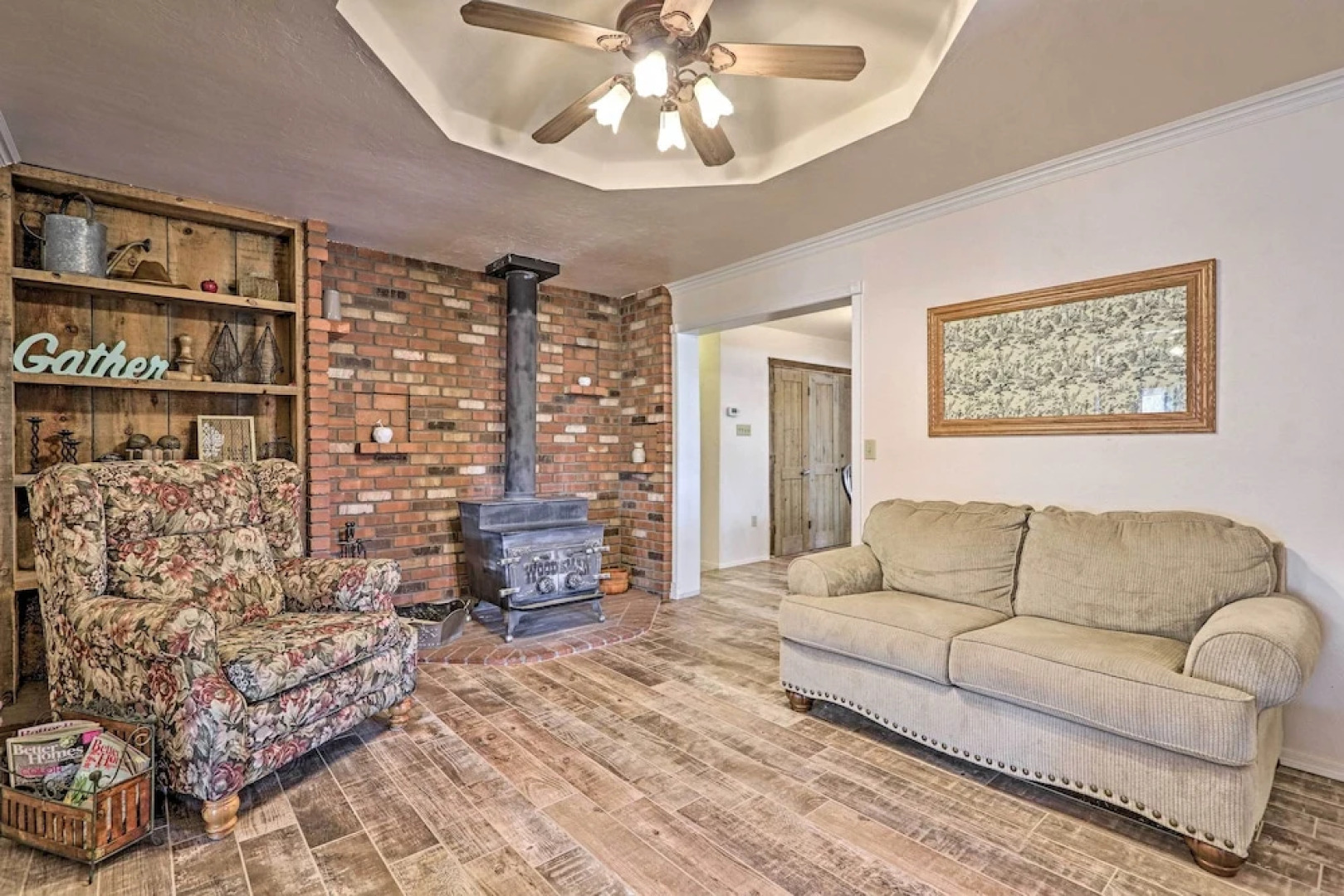 'the Eagar House' White Mountains Gem w/ Views!