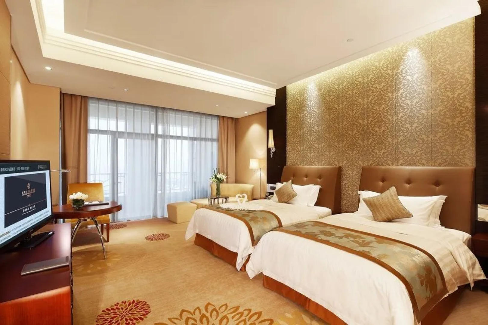 Royal Oriental Garden Hotel