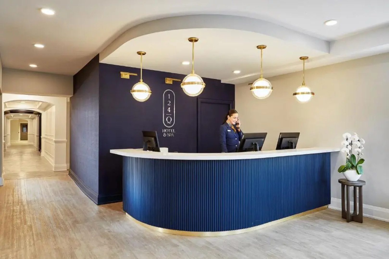 124 on Queen Hotel & Spa