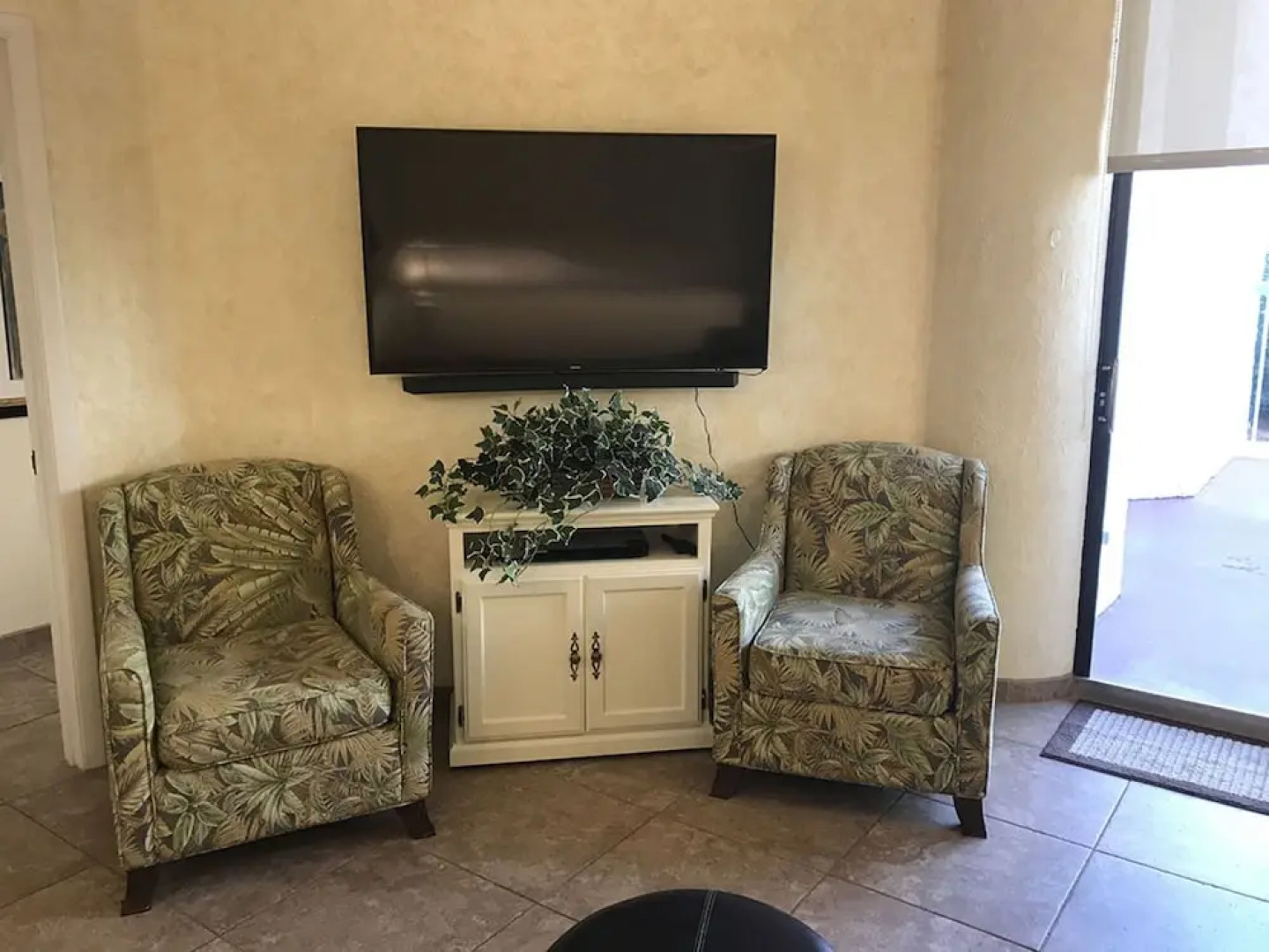 Surfside Beach Resort by Counts - Oakes Resort Properties