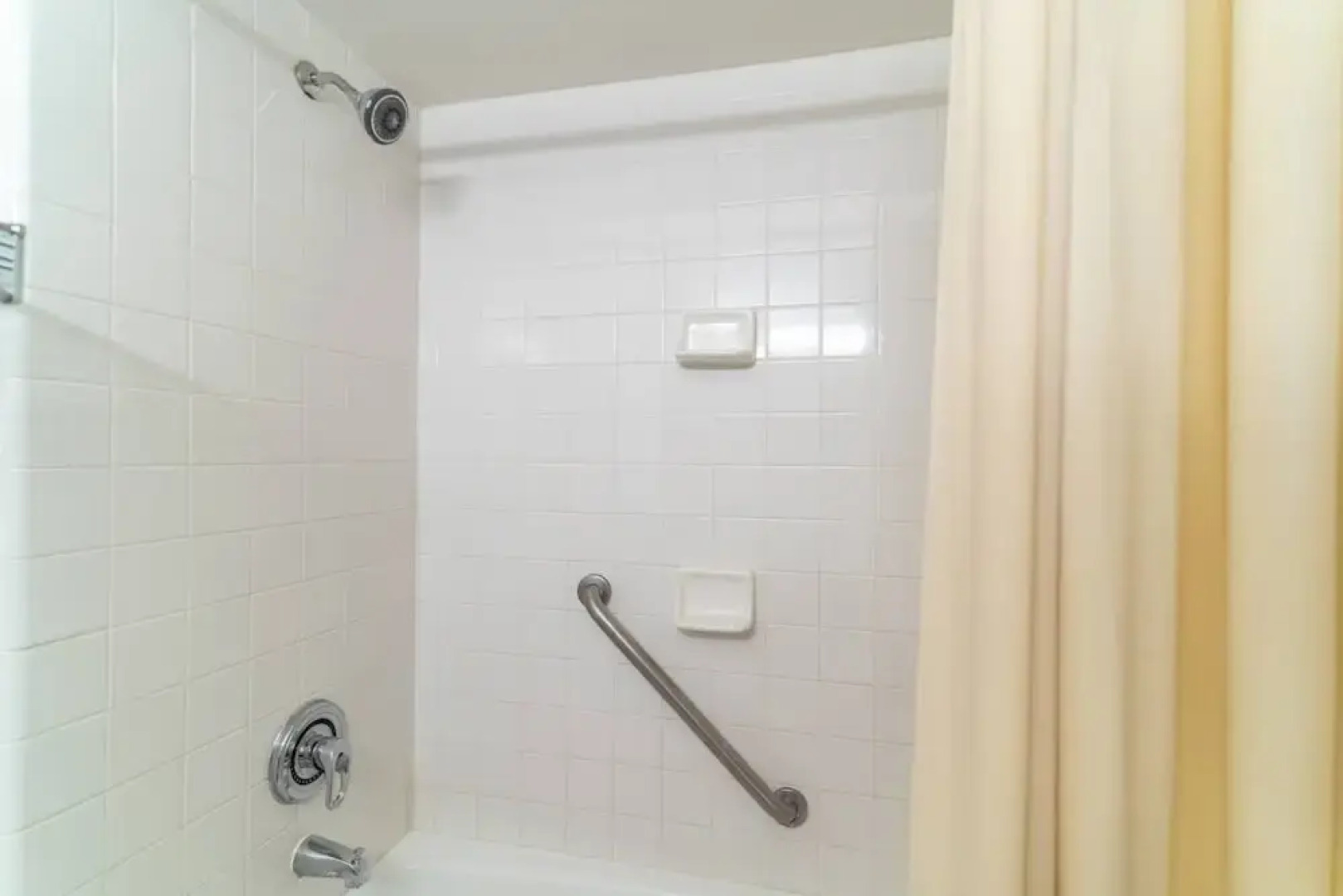 502 Little Harbor Inn