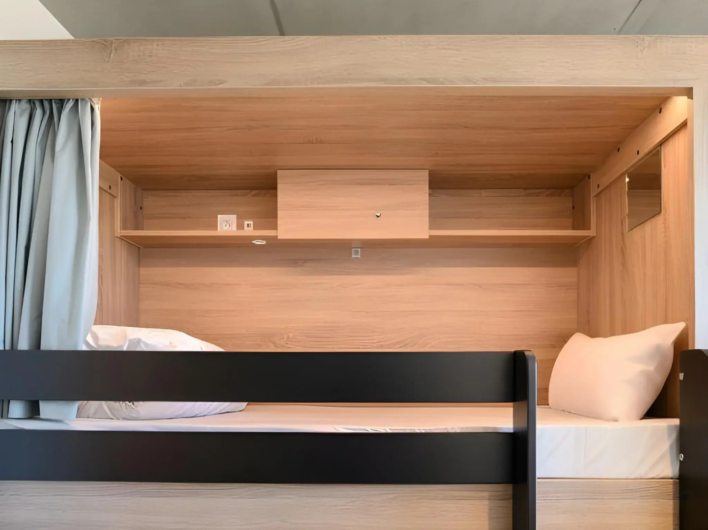 The People Paris Marais