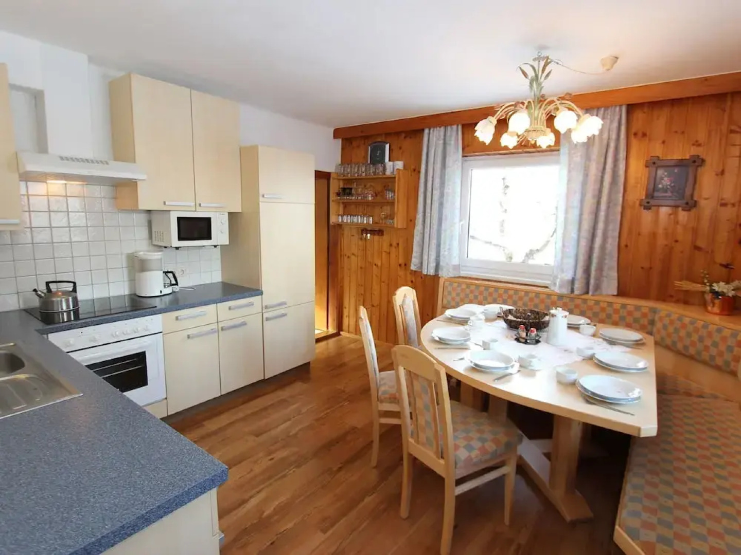 Cozy Holiday Home in Maishofen Near Ski Area