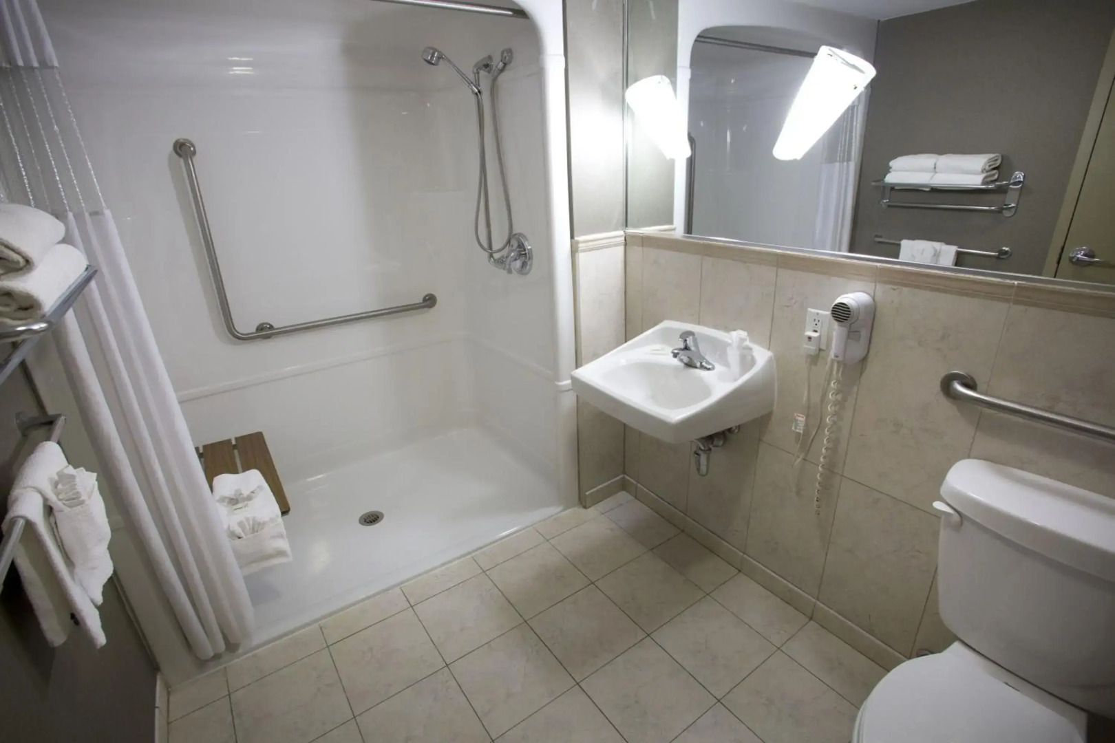 The Falls Hotel & Inn