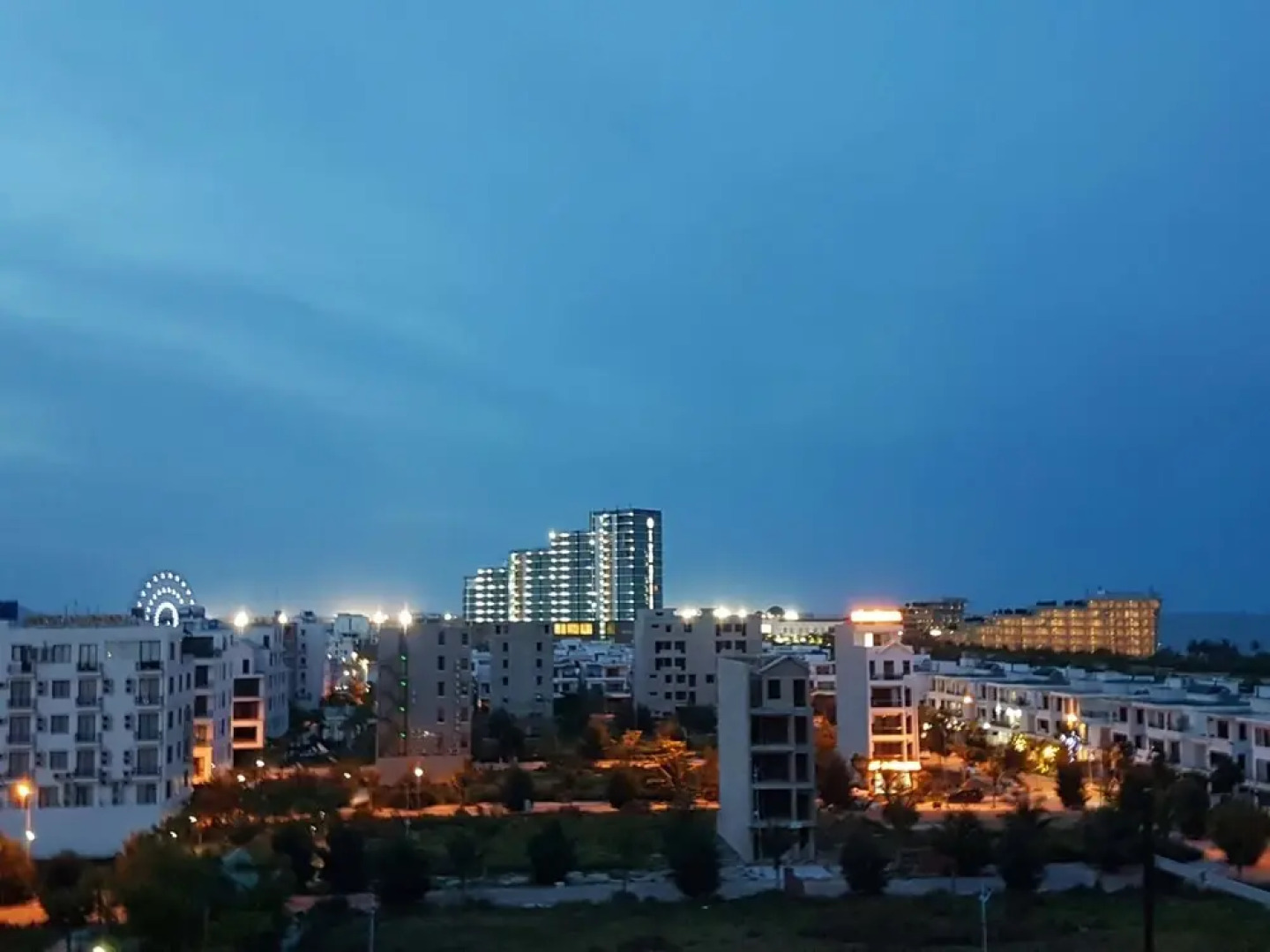 Tuan Dat Luxury Hotel FLC