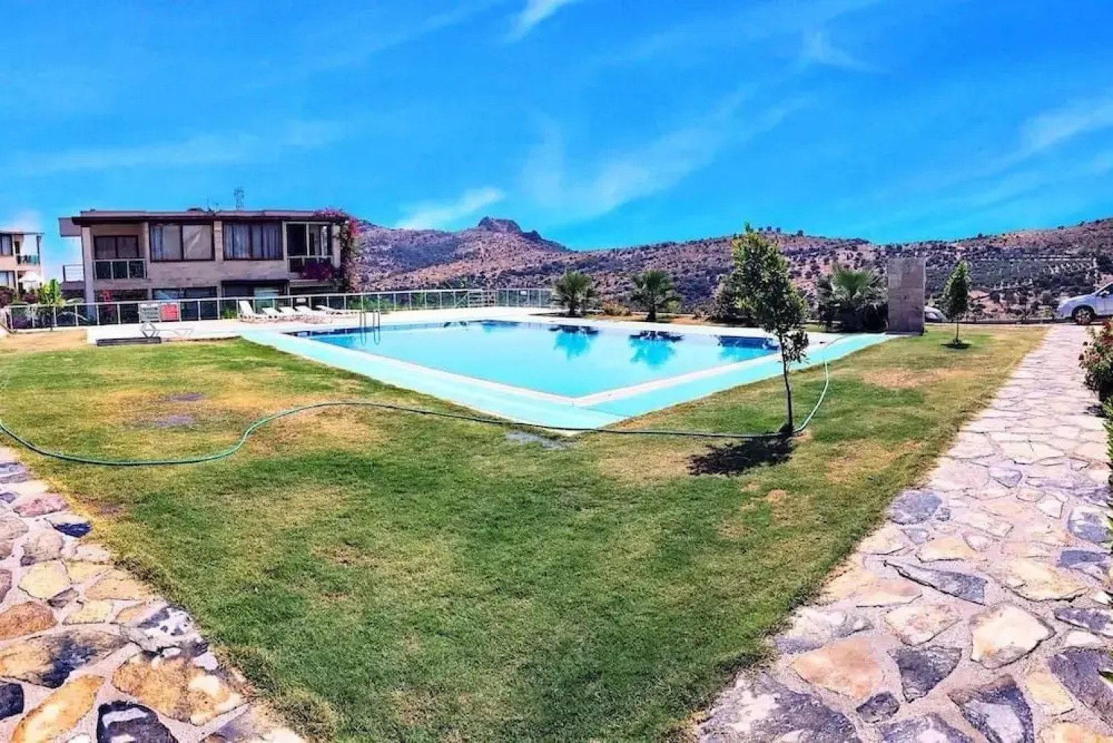 Apartment 2 Bedrooms with Private Pool