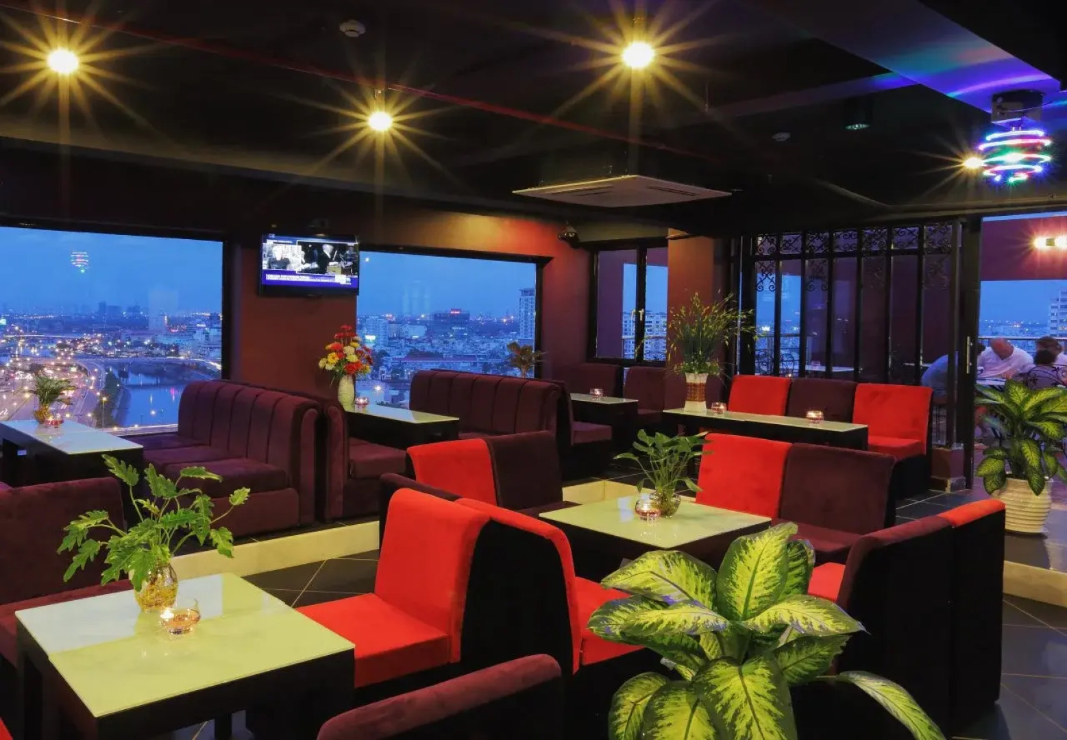 Hanting Hotel - Ho Chi Minh City (胡志明汉庭国际中心酒店)