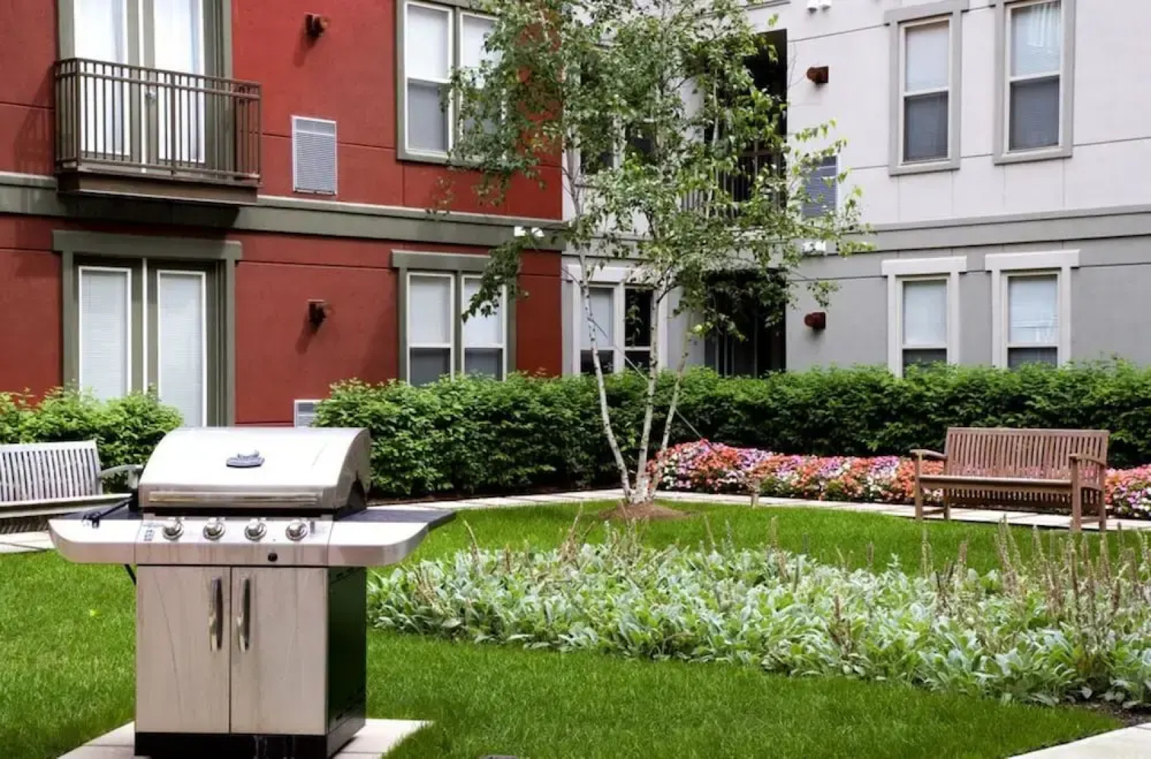 Bluebird Suites in Downtown Providence