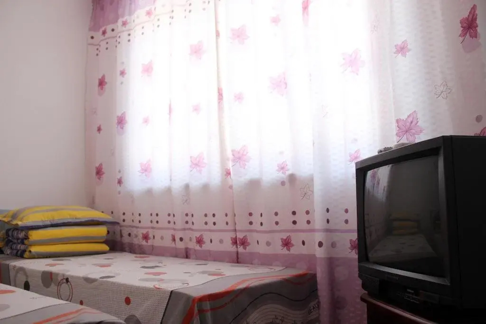 Penglai Family Fisher House