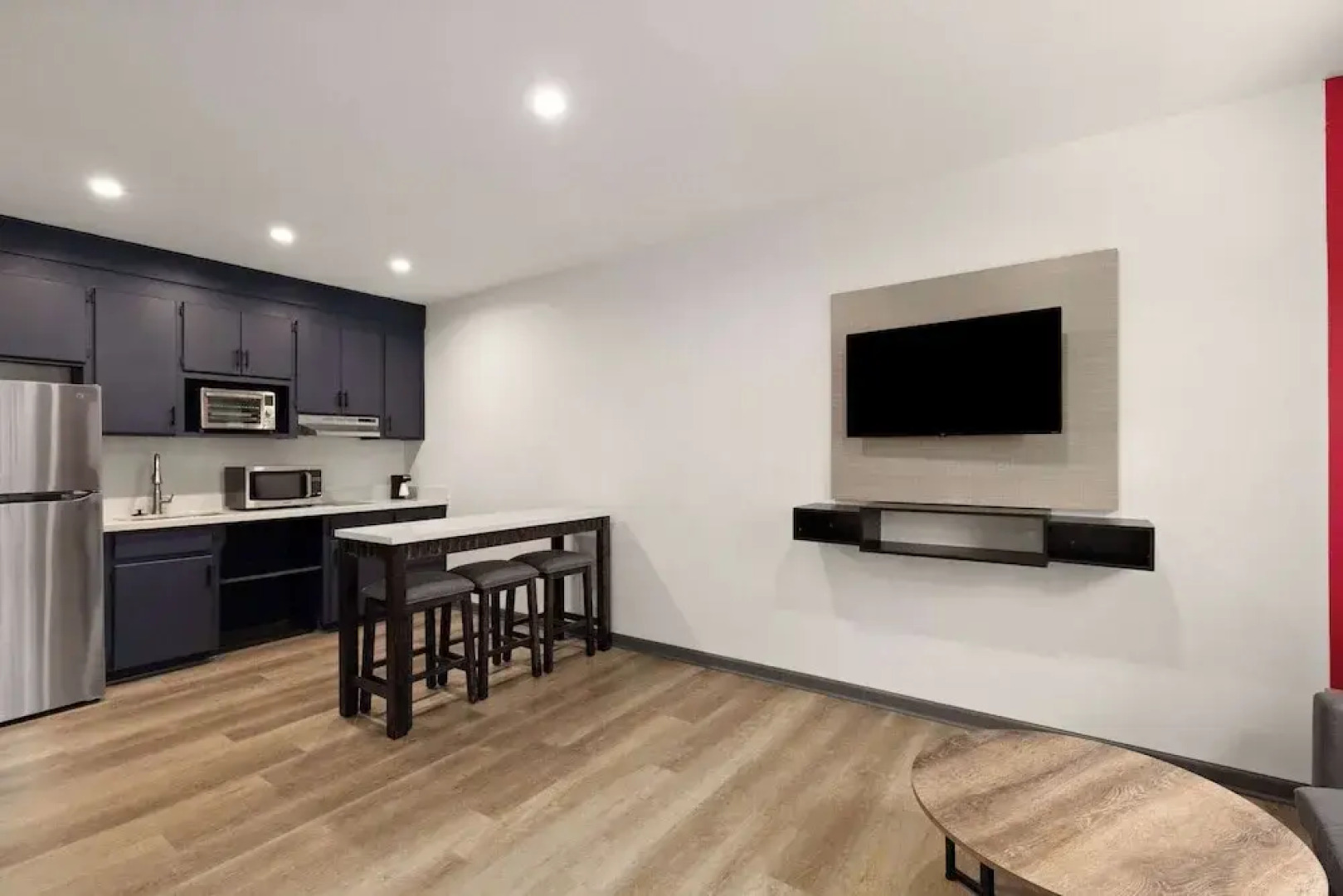 Ramada by Wyndham Studio Suites Dothan