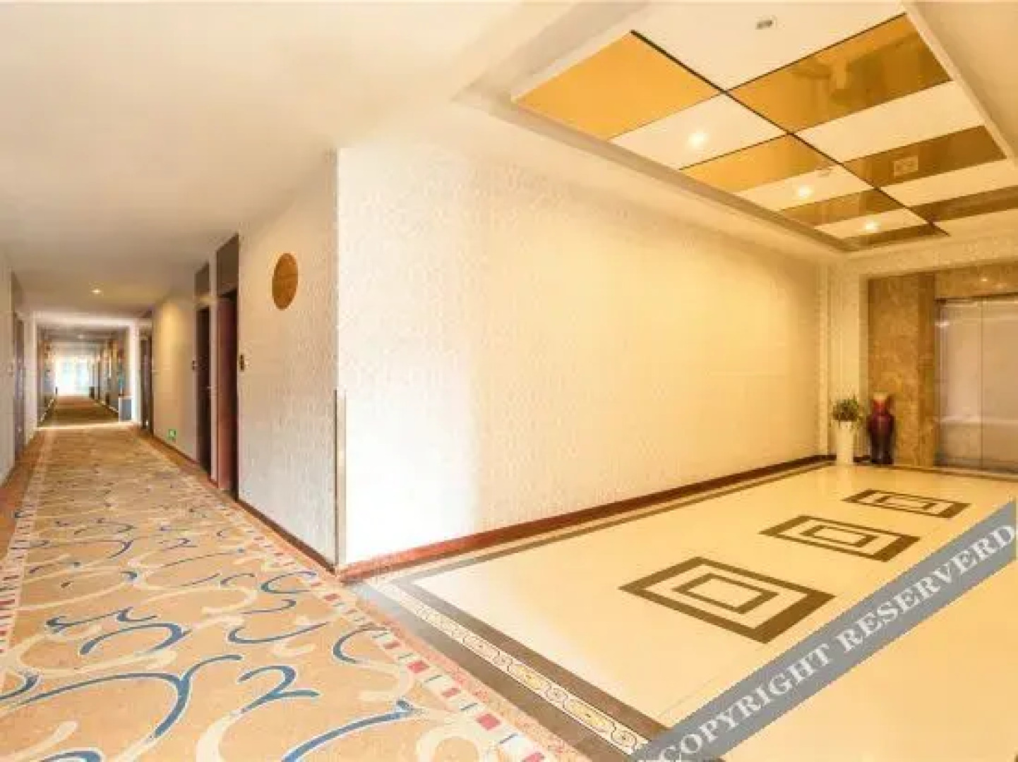 Towo Holiday Hotel Jingdezhen People Square Guomao