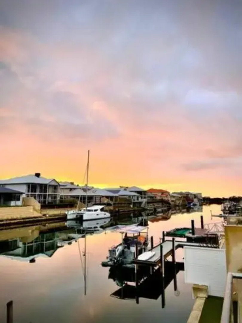 Sandpiper Island Tranquil Waterfront Views & Jetty