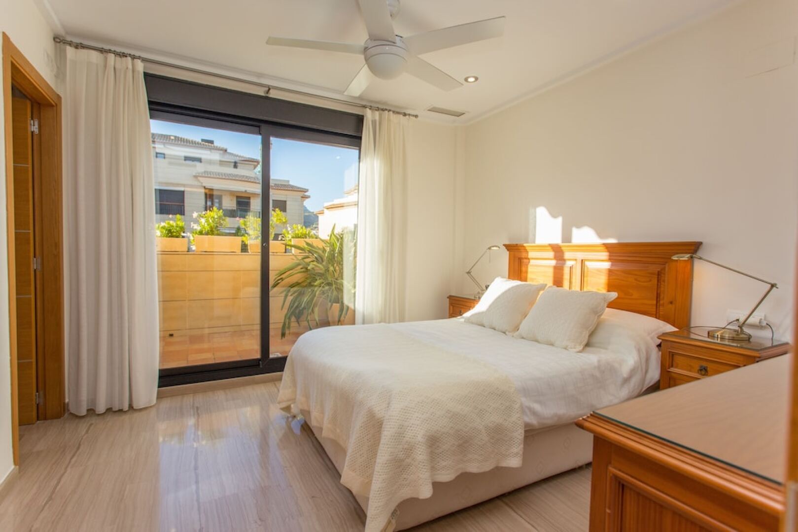 Stylish townhouse - RESORT facilities