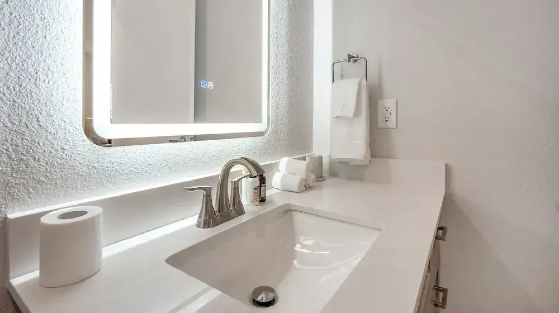 Landing Apartments Seguin