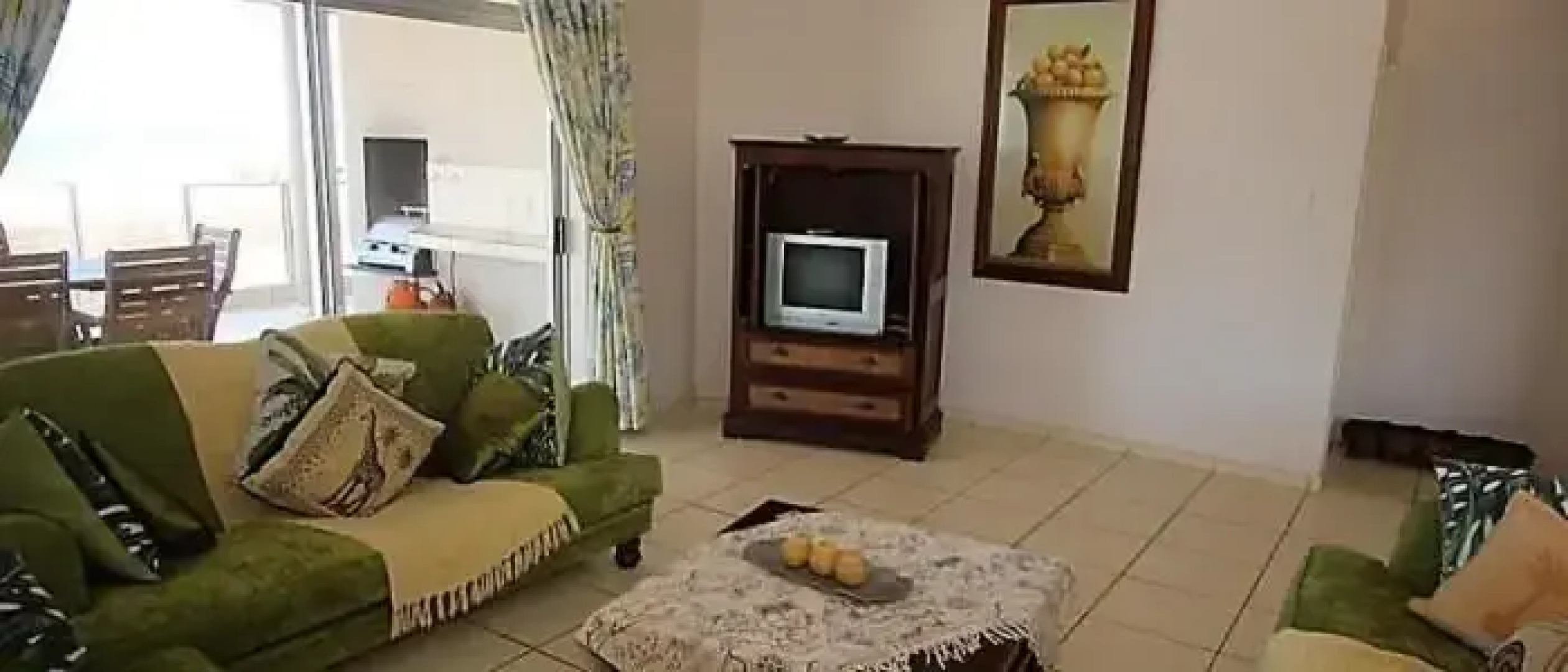 101 B Santorini, Margate