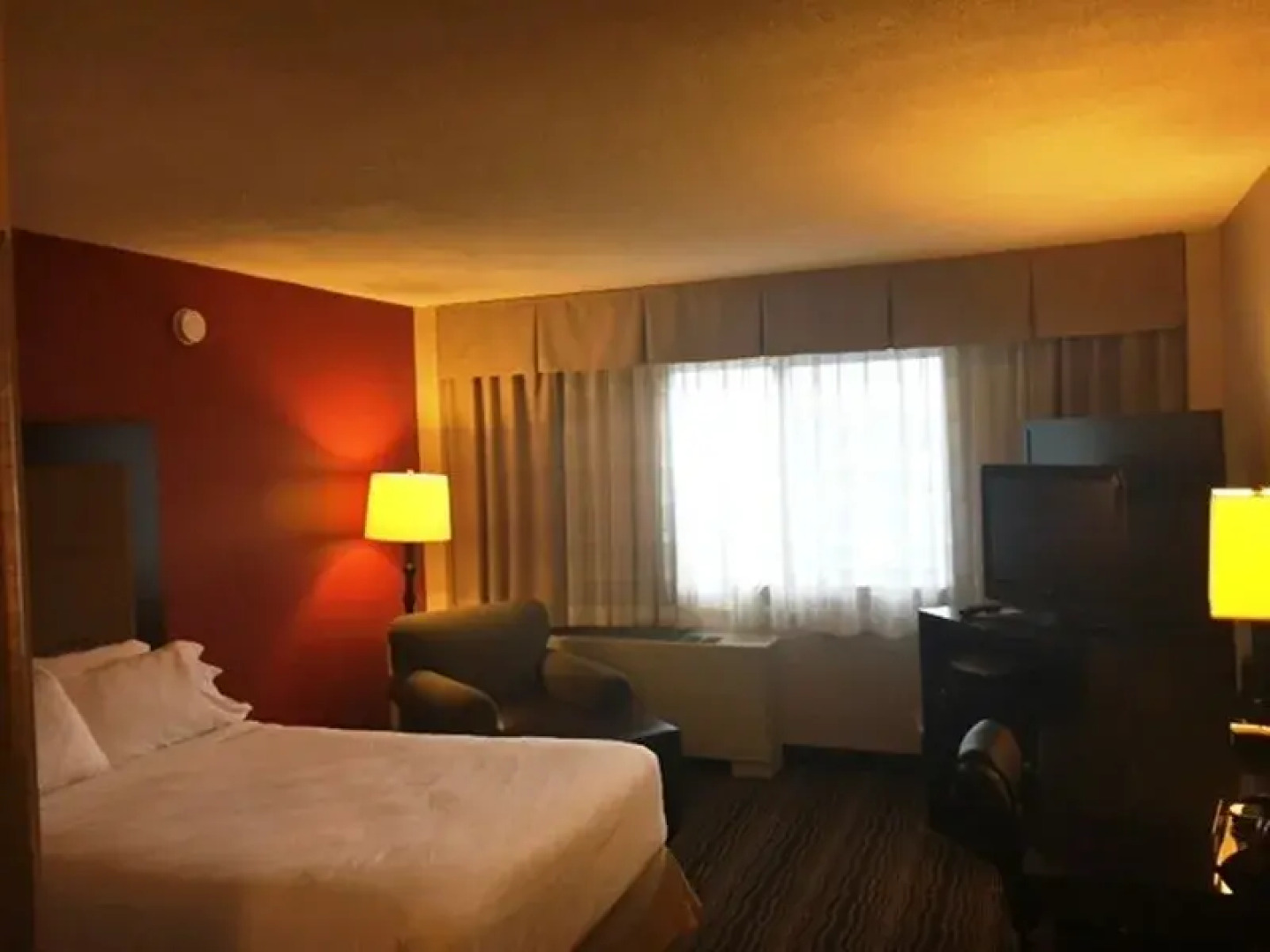 Ramada by Wyndham Liverpool/Syracuse(Ex.Holiday Inn Syracuse Liverpool Exit 37)