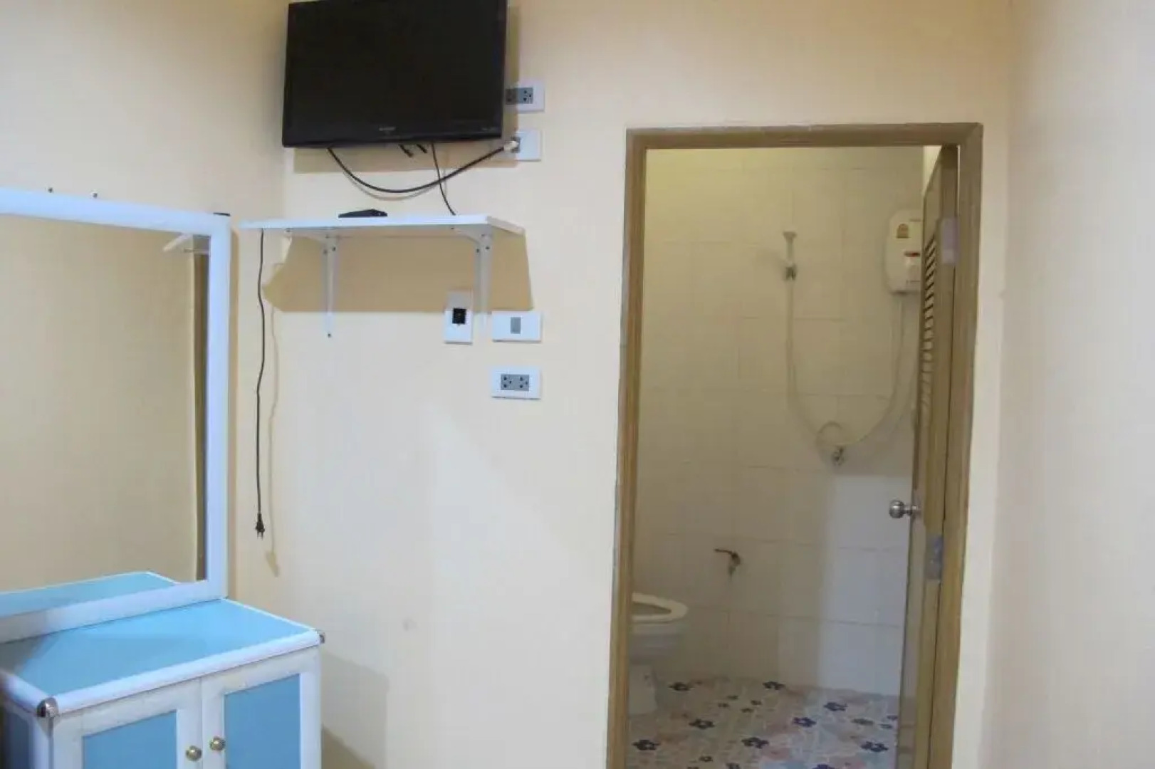 Plaifah Bungalow Koh Sichang