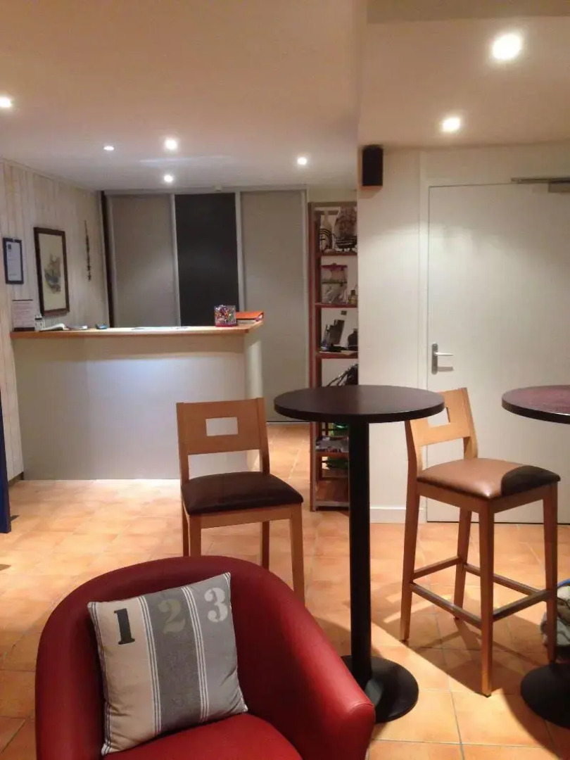 Brit Hotel Des Halles