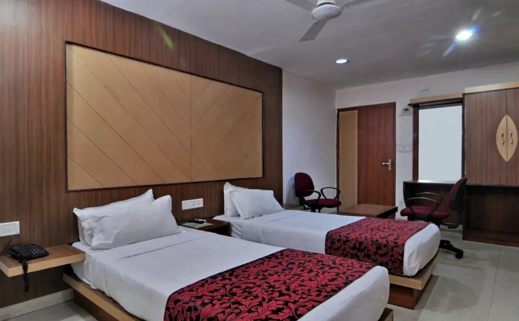 OYO 2945 Hotel Park Resort