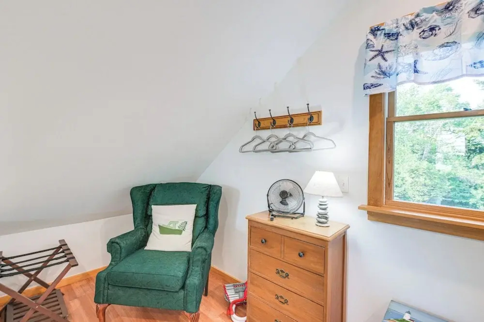 Charming Stonington Studio w/ Ocean Views!