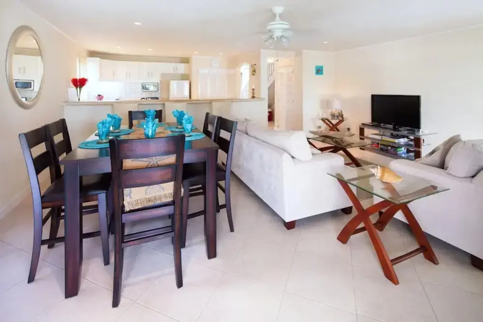 Margate Gardens 4 by Blue Sky Luxury