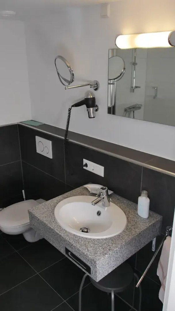 Gasthof zum Kreuz Escheck