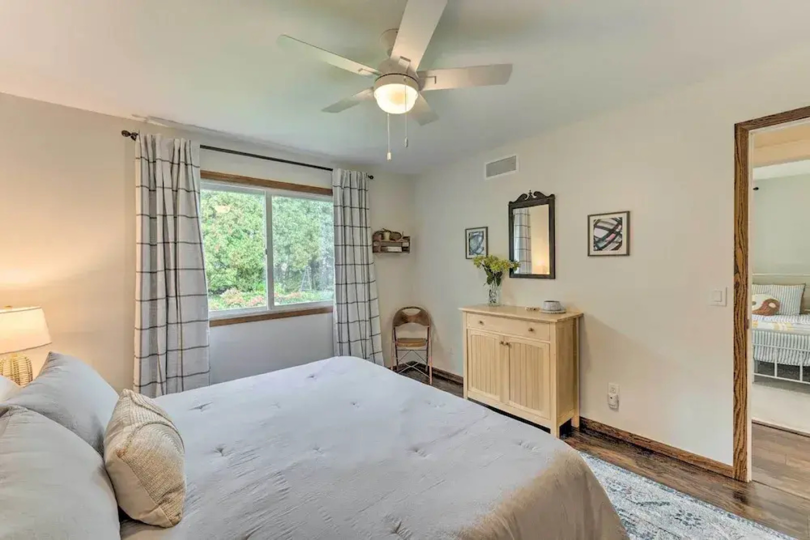 Airy Cottage Close to Rock Lake w/ Fire Pit!