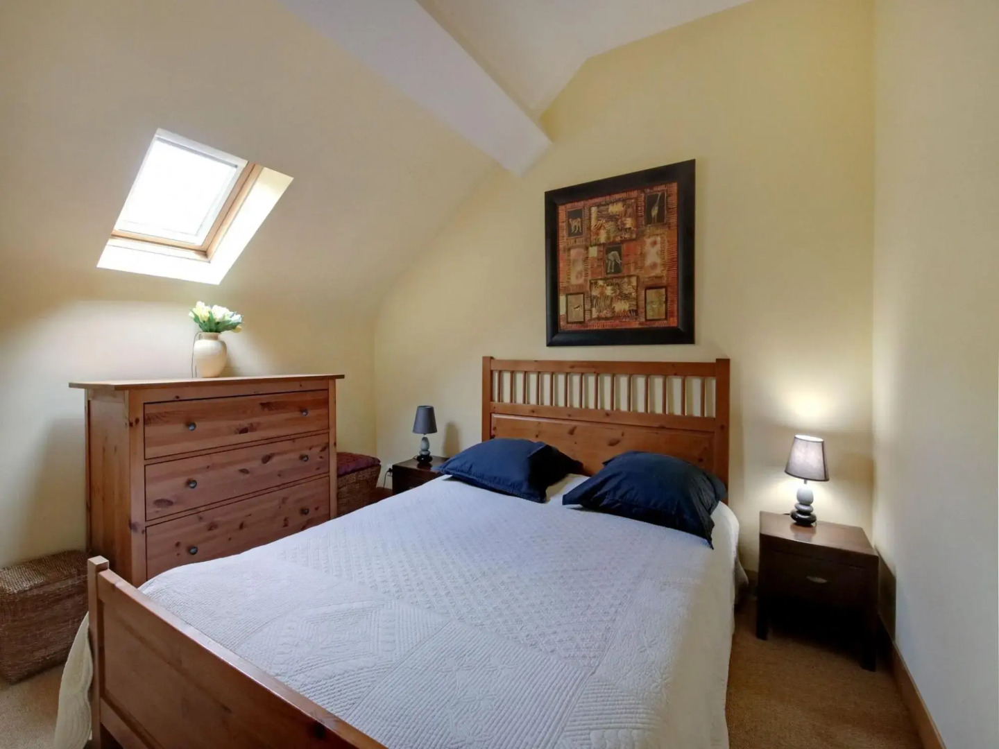 Charming Holiday Home in Raizeux Near Forest