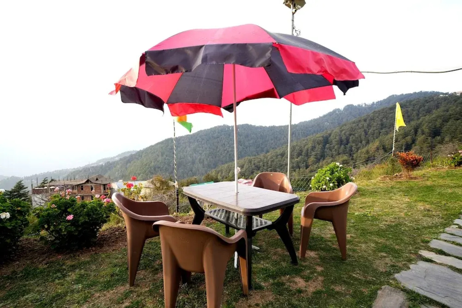 Mystery Hills Resort