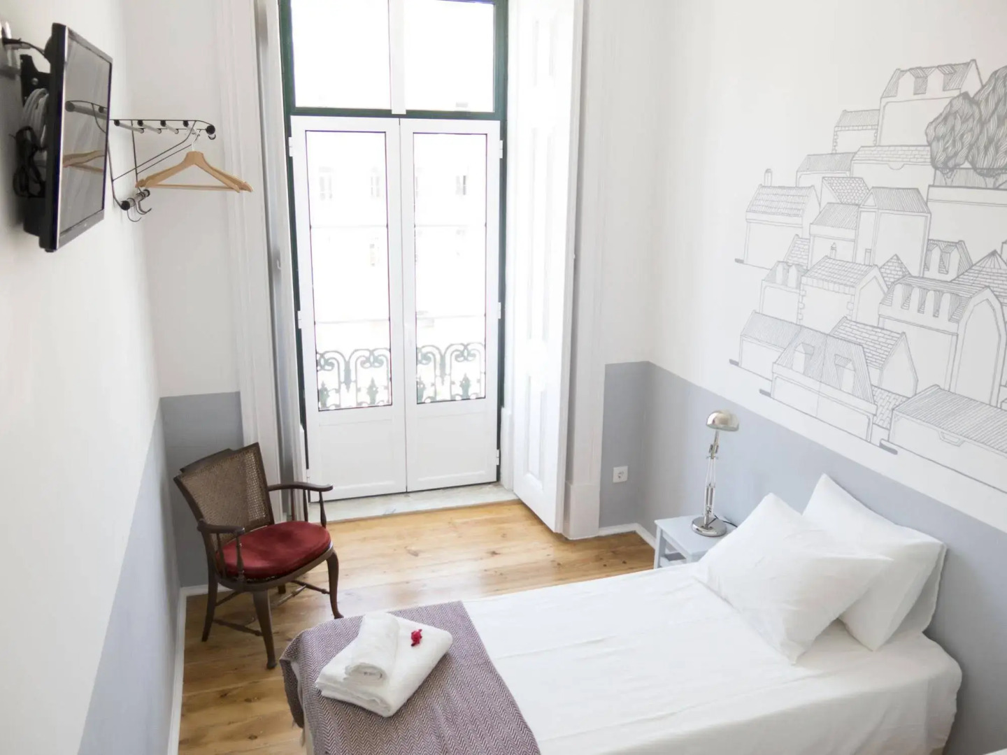 Lisbon Check-In Guesthouse