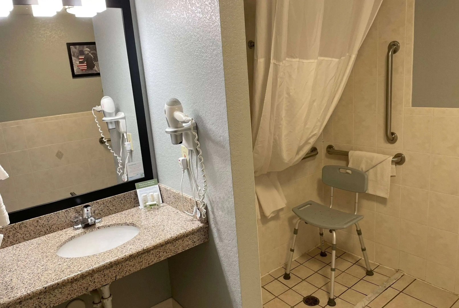 AmericInn by Wyndham Ankeny/Des Moines