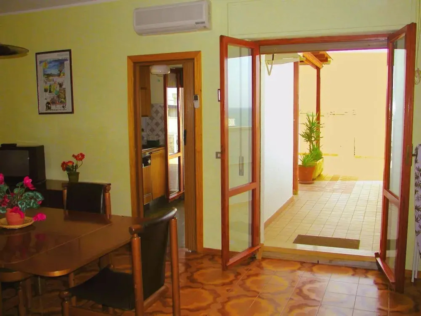 Casa Bella Beach Front Attic