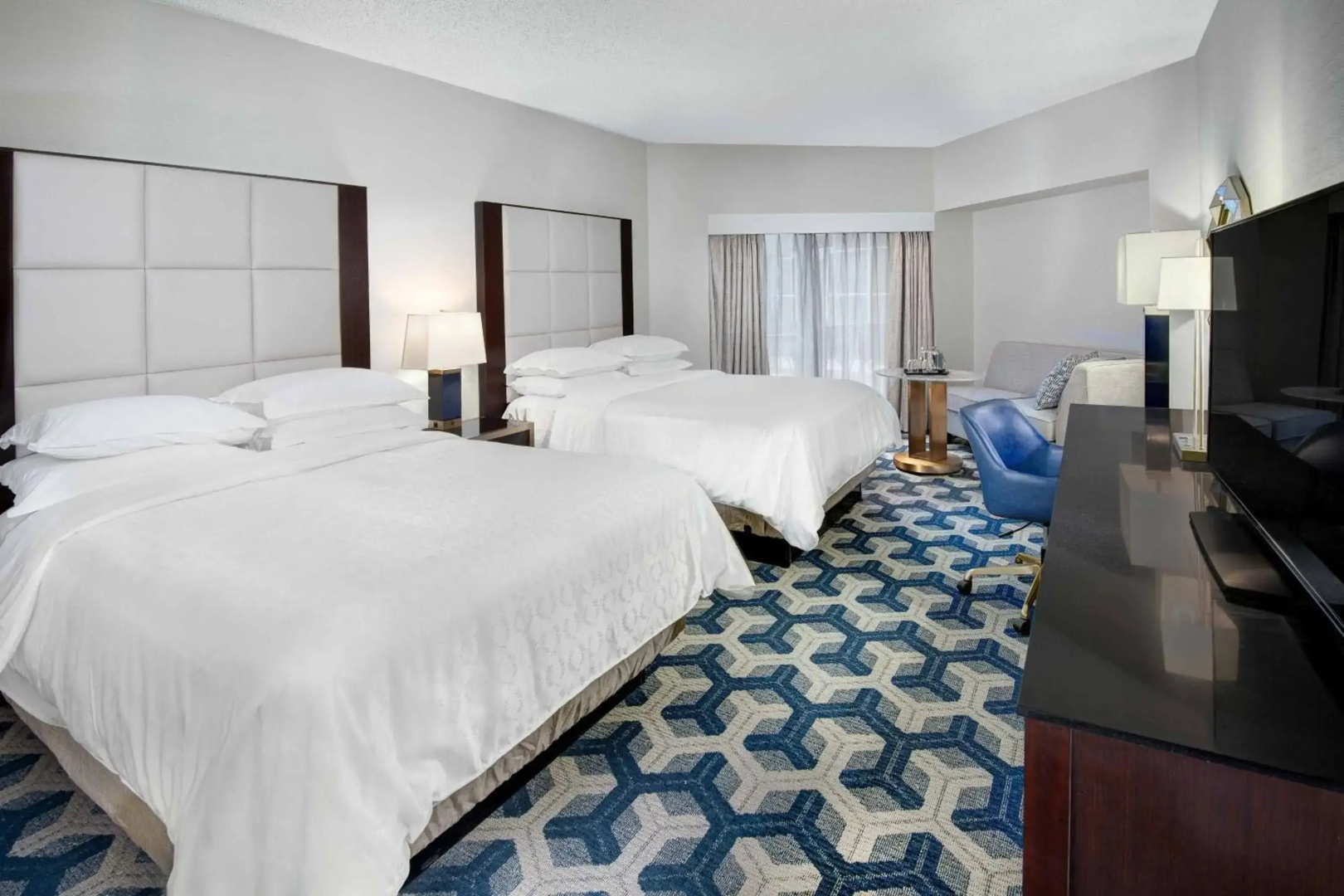 Sheraton Eatontown Hotel