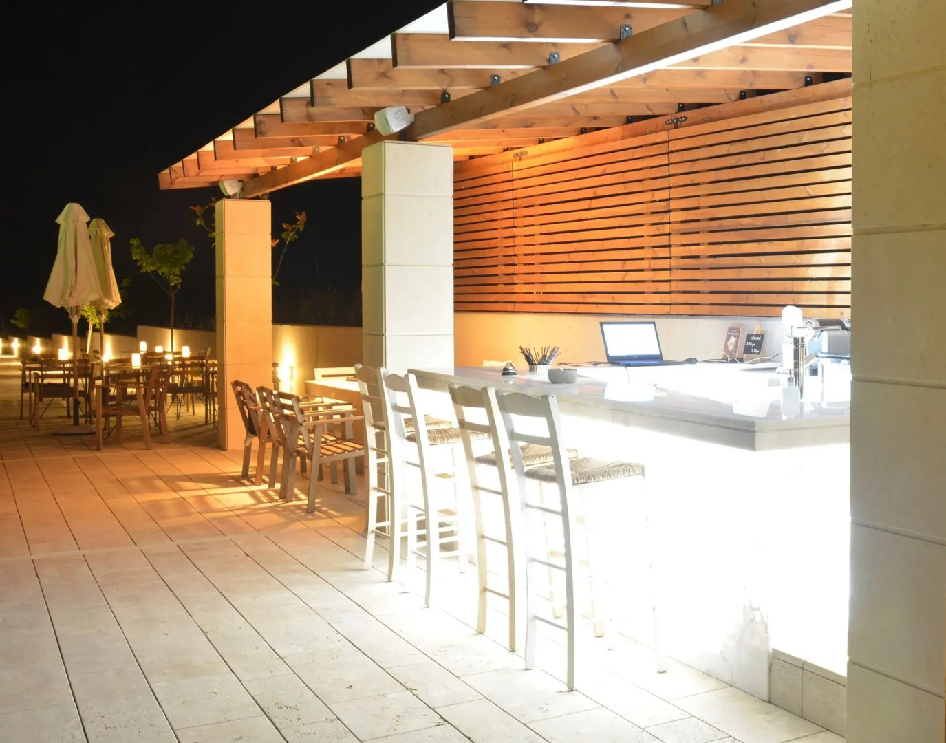 Niovi Boutique Apartments