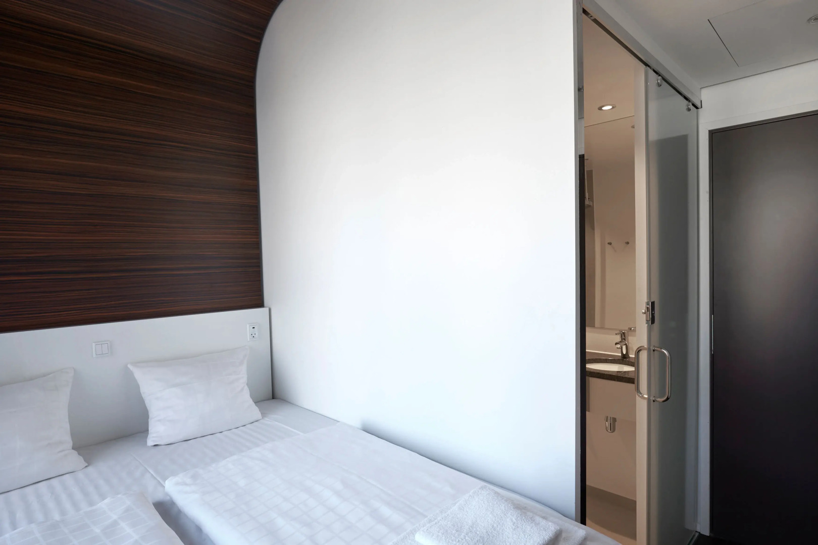 Steel House Copenhagen - Hostel