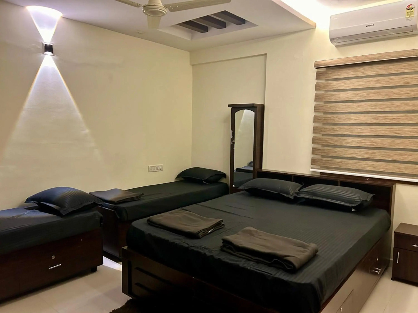 AL MANAL 203 Service Apartments 3BHK