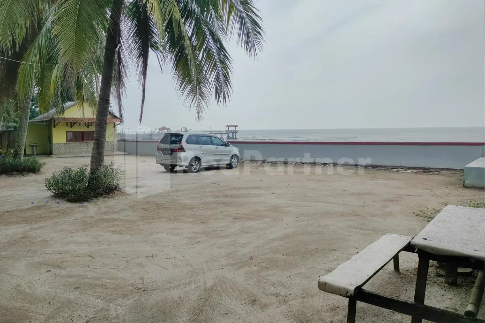 Ambarita Seaview RedPartner