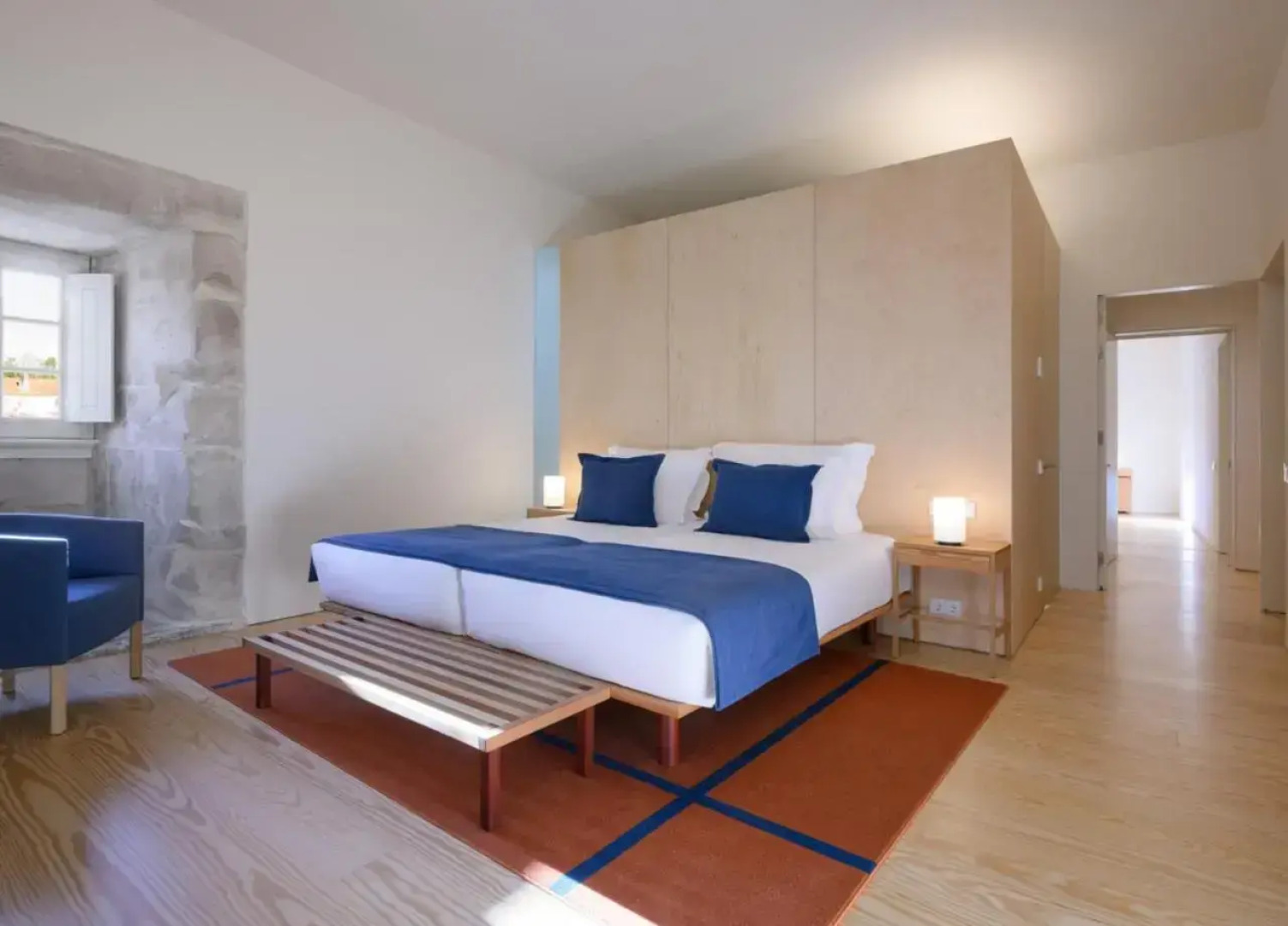 Отель Montebelo Mosteiro de Alcobaca Historic Hotel