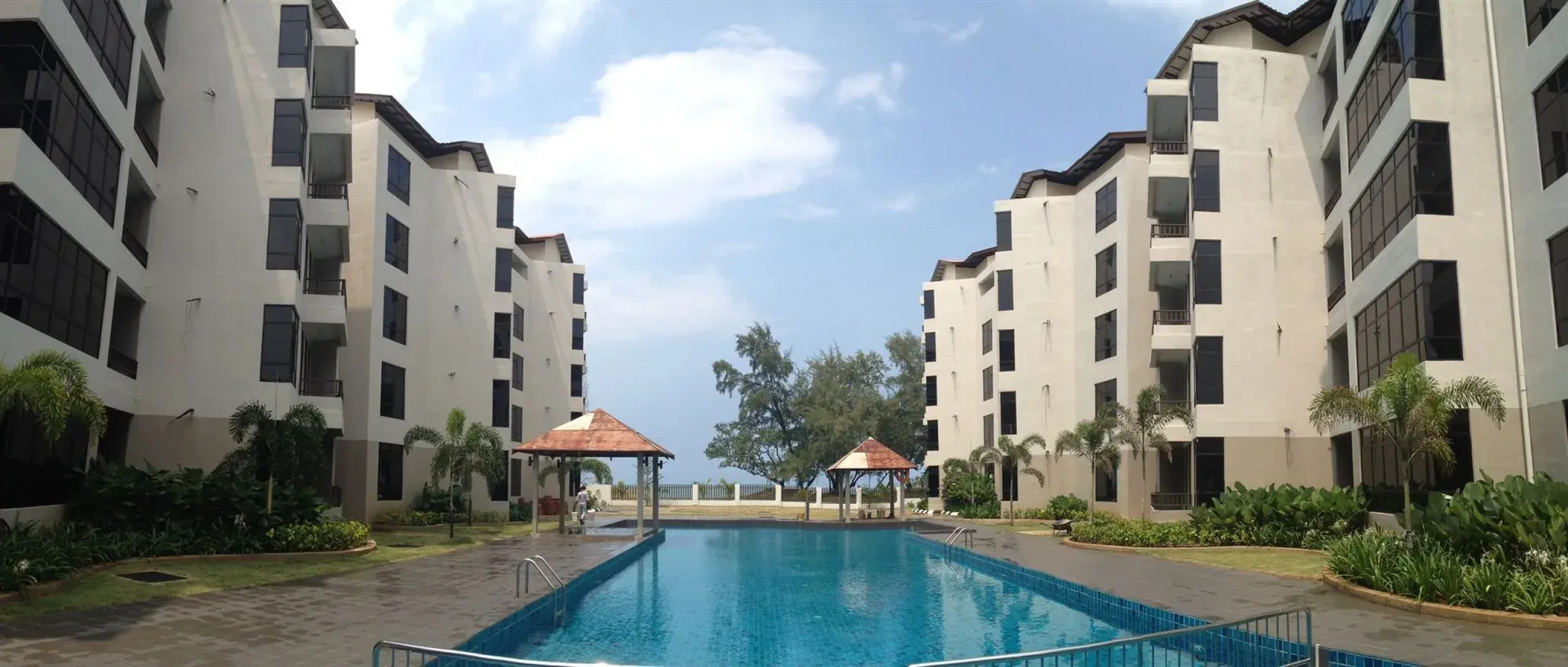 Samsuria Beach Resort & Residence