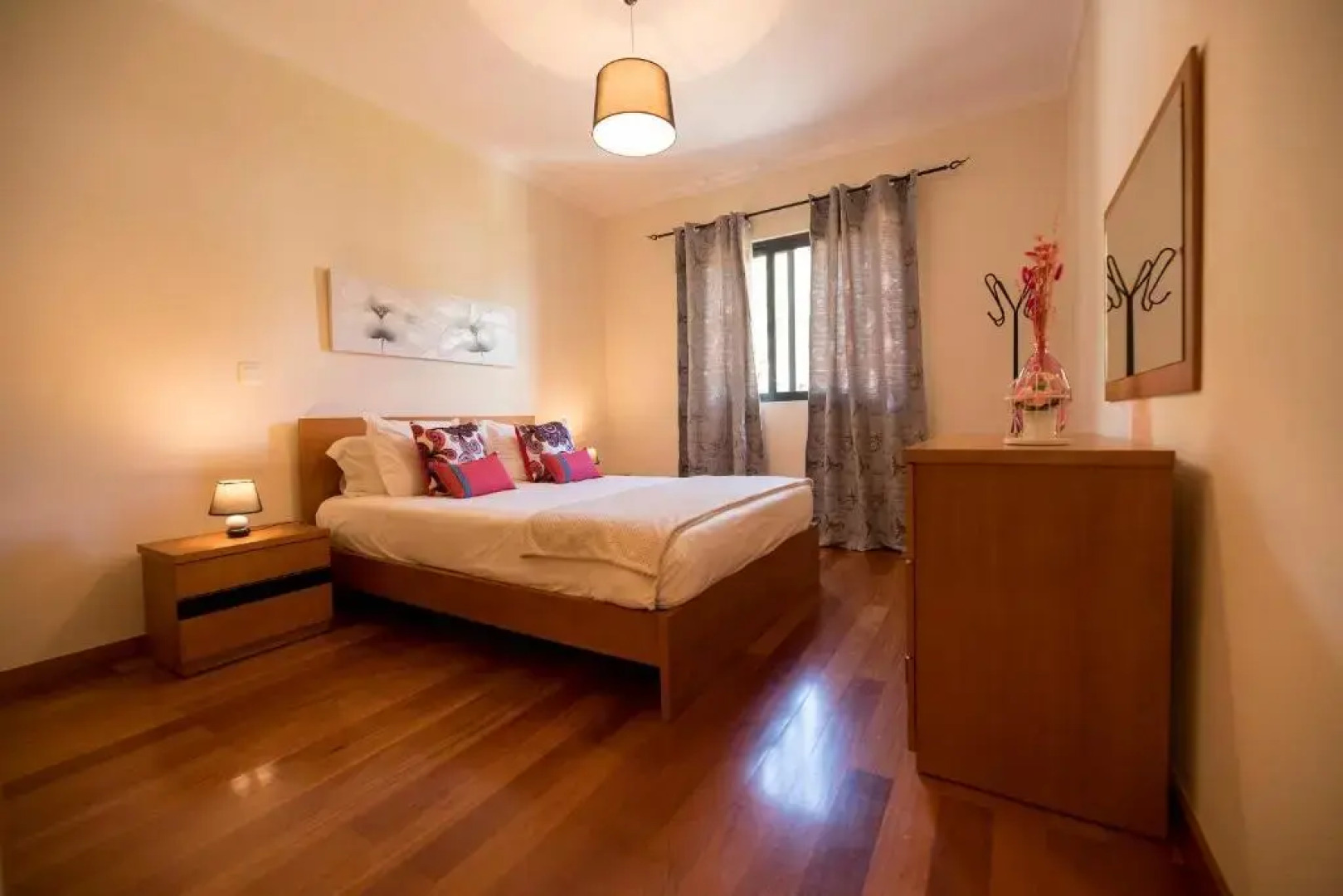 Patricia's Plaza apartment