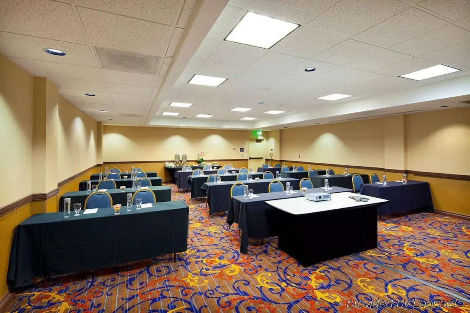 Embassy Suites by Hilton Santa Clara Silicon Valley