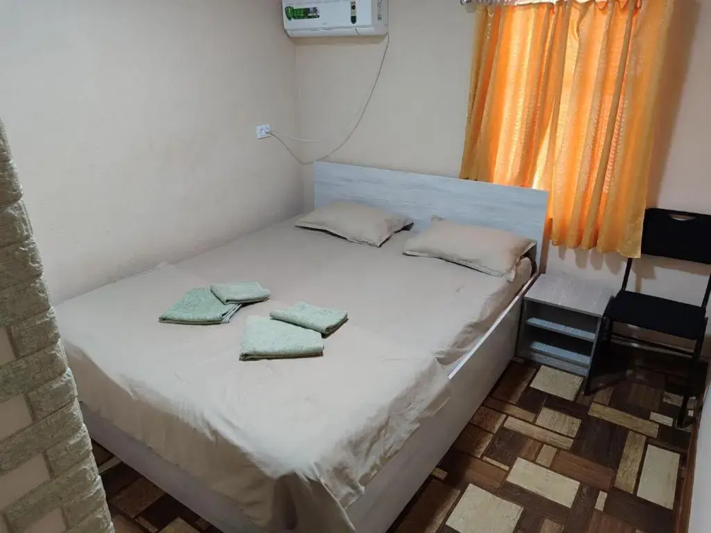 Family Guest house - Friends-J